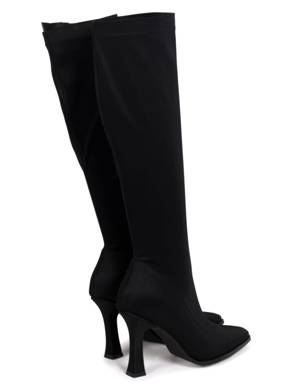 Chic and Cozy Faux Fur Lined Boots – Stay Warm and Stylish - Image 4